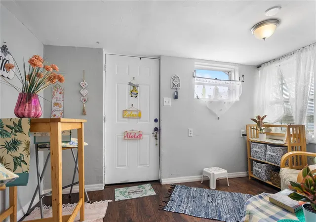 4th image of 221 Avenue L Ne, Winter Haven, FL 33881 | MLS# O6391663