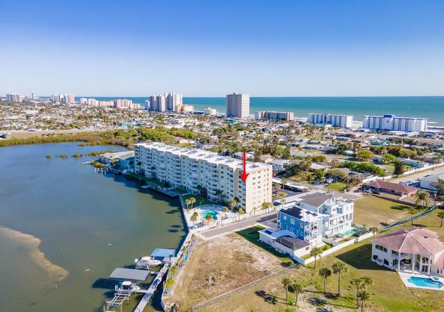 2nd image of 3606 S Peninsula Dr, PORT ORANGE, FL 32127
