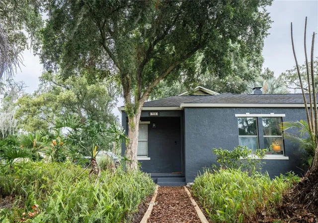 Photo 2 of Single family home for sale at 795 30th Street, Orlando, FL 32805 | MLS# O6391669 | Listing updated on 2026-10-17