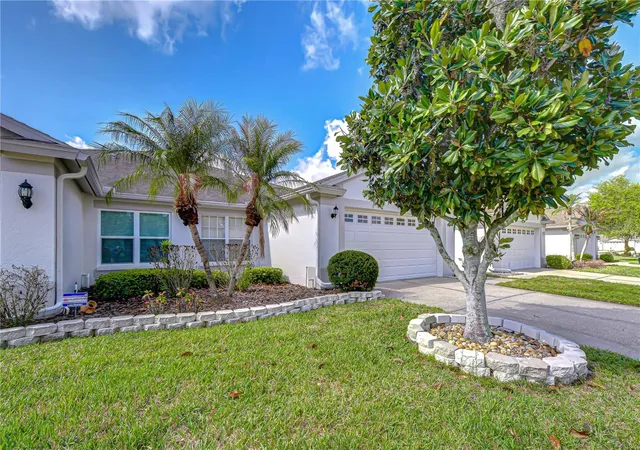 Photo 3 of House for sale at 1832 Sassafras Dr, Wesley Chapel, FL 33543 | MLS# TB8487860 | Listing updated on 2026-08-11
