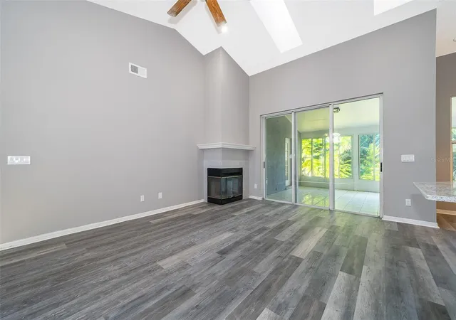 Photo 3 of Single family home for sale at 7304 High Lake Dr, Orlando, FL 32818 | MLS# O6391695 | Listing updated on 2026-03-19