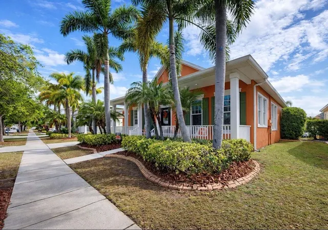 Photo 4 of Single family home for sale at 5715 Sea Trout Pl, Apollo Beach, FL 33572 | MLS# TB8487889 | Listing updated on 2026-08-04