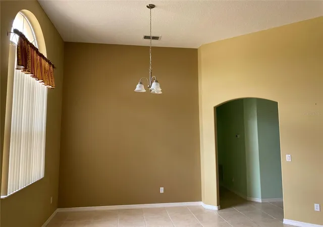 2nd image of 12934 Colonnade Cir, Clermont, FL 34711 | MLS# OM721060