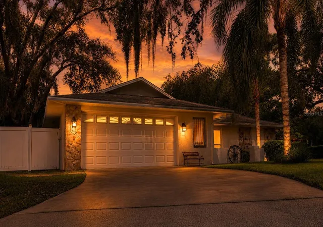 Photo 2 of Single family home for sale at 2309 Woodbend Cir, New Port Richey, FL 34655 | MLS# TB8487966 | Listing updated on 2026-10-08