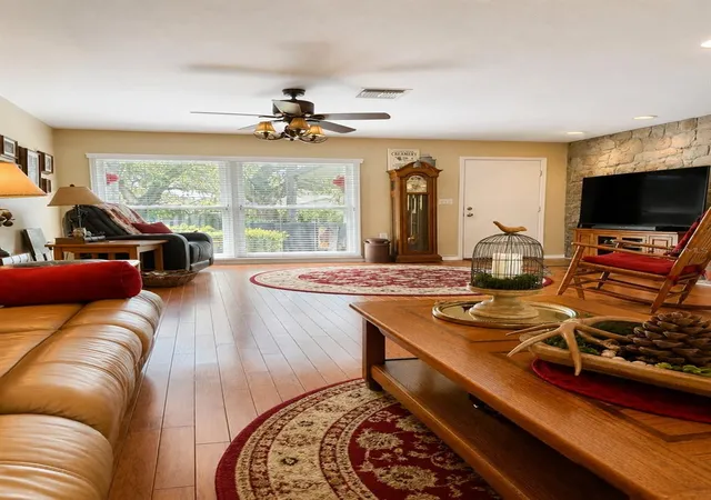 Photo 4 of Single family home for sale at 2309 Woodbend Cir, New Port Richey, FL 34655 | MLS# TB8487966 | Listing updated on 2026-10-08