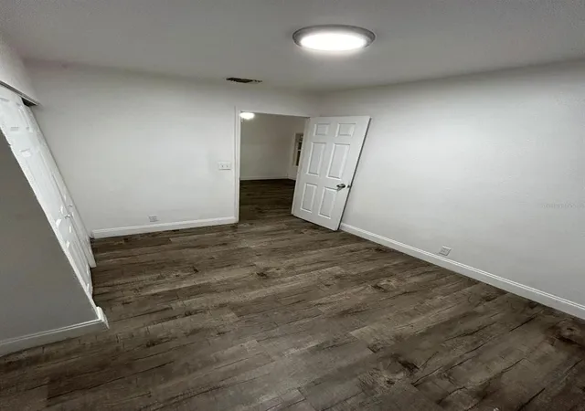 Photo 3 of House for sale at 8113 N Alaska St, Tampa, FL 33604 | MLS# TB8487970 | Listing updated on 2026-08-18