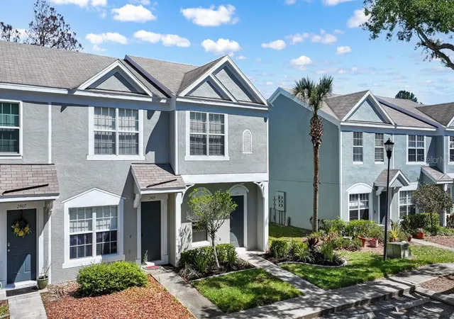 3rd image of 2411 Lake Woodberry Cir, Brandon, FL 33510 | MLS# TB8487984