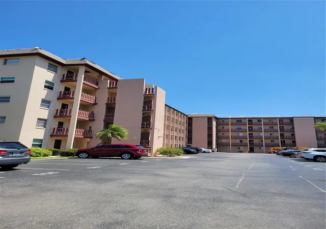 Condo for sale at 4079 Lake Bayshore Dr #308, Bradenton, FL 34205 | MLS# A4686728 | Listing updated on 2026-03-30
