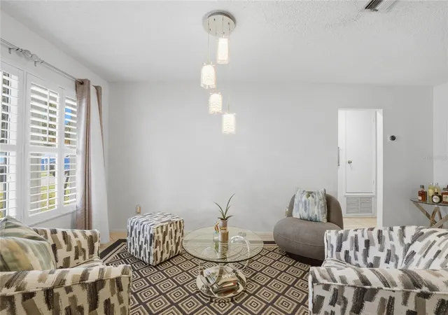 Photo 3 of Single family home for sale at 10725 William Tell Dr, Orlando, FL 32821 | MLS# S5146096 | Listing updated on 2026-09-13