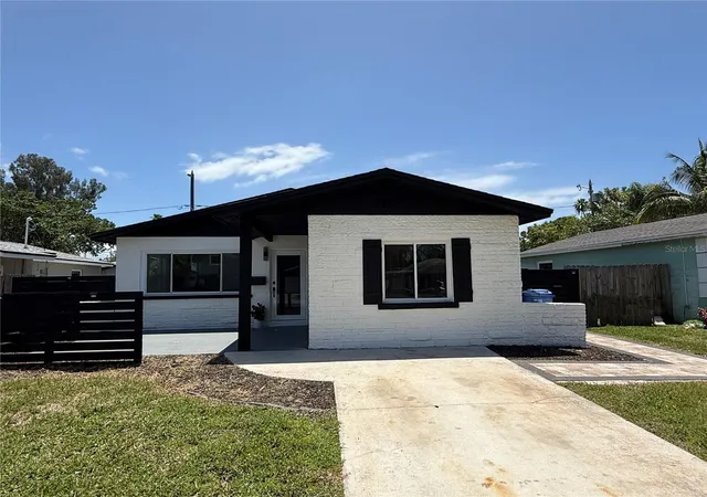 1st image of 1766 Maryland Ave Ne, Saint Petersburg, FL 33703 | MLS# O6391875