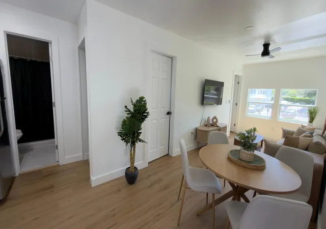 4th image of 1922 Hillcrest St, Orlando, FL 32803 | MLS# O6391910