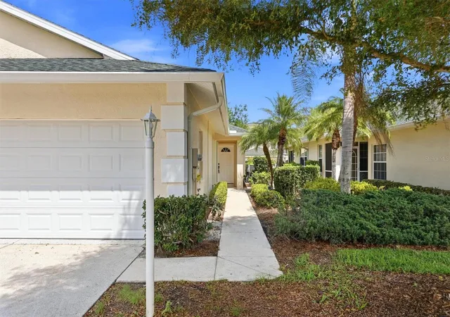1st image of 503 Auburn Cove Cir, Venice, FL 34292 | MLS# A4686761