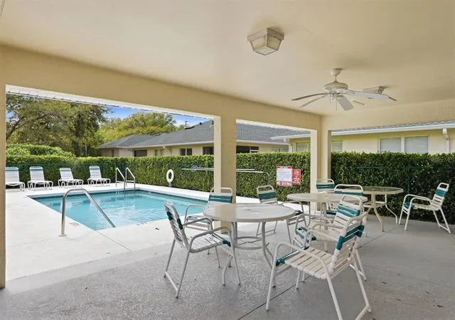 33rd image of 503 Auburn Cove Cir, Venice, FL 34292 | MLS# A4686761