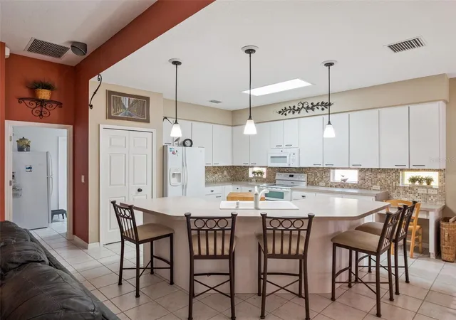 2nd image of 6100 Prince Frederick Ct, Leesburg, FL 34748 | MLS# G5109798