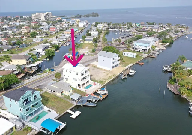 Photo 2 of Single family home for sale at 6441 Clark St, Hudson, FL 34667 | MLS# TB8488109 | Listing updated on 2026-09-26