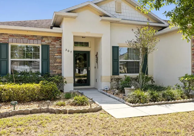 Photo 2 of Single family home for sale at 307 Gladesdale St, Haines City, FL 33844 | MLS# O6391928 | Listing updated on 2026-07-29
