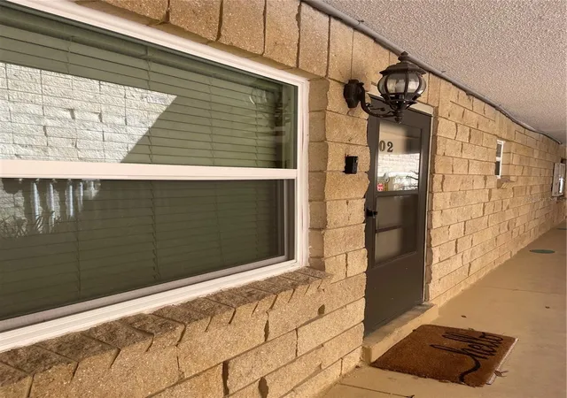 4th image of 2837 Ne 3Rd St #102, Ocala, FL 34470 | MLS# O6391932