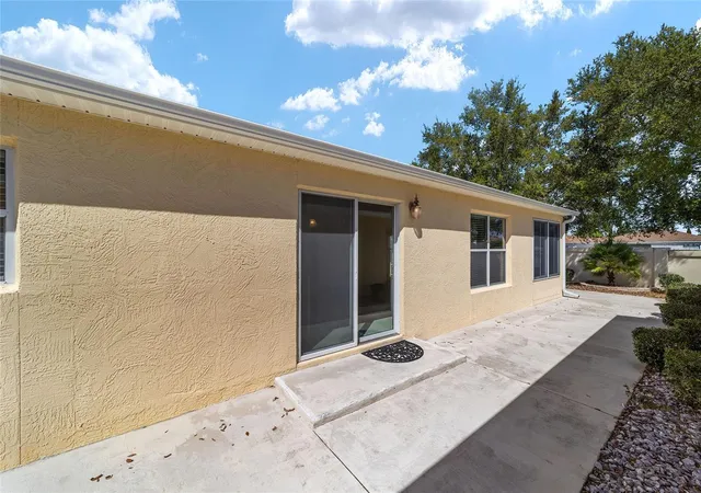 Homes for sale in The Villages, FL | 2055 Hydrangea Ave, The Villages, FL 32162 | MLS# G5109806