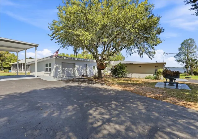 Photo 2 of Single family home for sale at 8342 W Lake Marion Rd, Haines City, FL 33844 | MLS# L4960400 | Listing updated on 2026-08-17