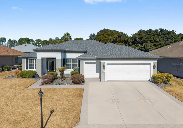 Photo 3 of Single family home for sale at 9003 SE 118th Lane, Summerfield, FL 34491 | MLS# OM721111 | Listing updated on 2026-09-18