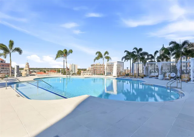 Homes for sale in Saint Petersburg, FL | 400 Central Avenue, Saint Petersburg, FL 33701 | Houzeo