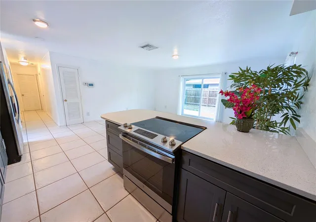 Homes for sale in Sarasota, FL | 1119 40Th St, Sarasota, FL 34234 | MLS# A4686789