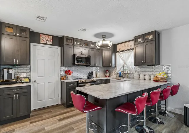 Homes for sale in Clearwater, FL | 1409 Nelson Ave, Clearwater, FL 33755 | MLS# TB8488195