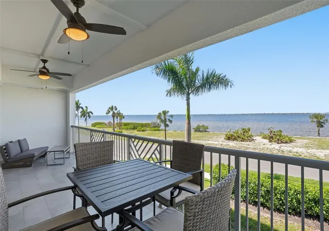 3rd image of 1425 Park Beach Cir #124, Punta Gorda, FL 33950 | MLS# C7523629