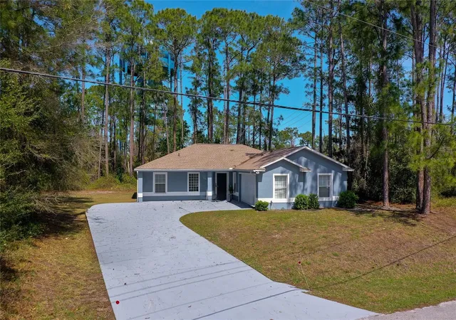 1st image of 7 Peninsula Ln, Palm Coast, FL 32164 | MLS# V4947999