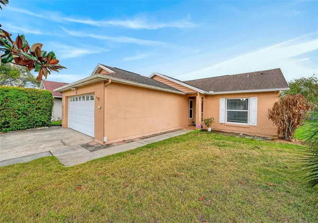 Photo 3 of Single family home for sale at 5107 Deer Crk Dr, Orlando, FL 32821 | MLS# O6392046 | Listing updated on 2026-09-25
