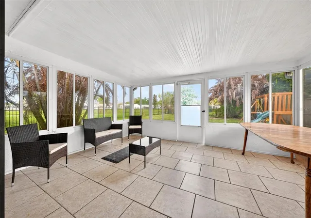Photo 4 of Single family home for sale at 5107 Deer Crk Dr, Orlando, FL 32821 | MLS# O6392046 | Listing updated on 2026-09-25