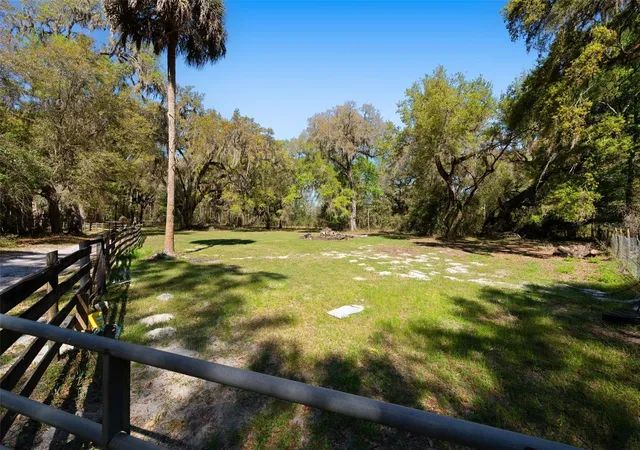 Homes for sale in Archer, FL | 15311 Sw 107Th St, Archer, FL 32618 | MLS# GC538633