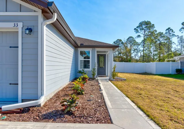 Homes for sale in Palm Coast, FL | 33 Pine Croft Ln, Palm Coast, FL 32164 | MLS# FC317057