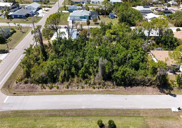 3rd image of Fundy Rd, Venice, FL 34293 | MLS# D6146676