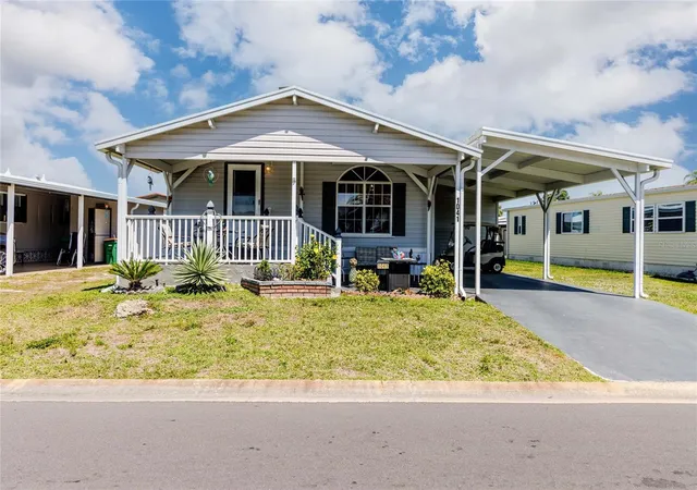 Photo 1 of Manufactured home for sale at 2100 Kings Hwy, Punta Gorda, FL 33980 | MLS# C7523660 | Listing updated on 2026-05-15