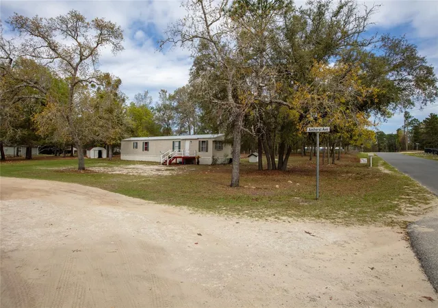 Photo 4 of Manufactured home for sale at 7160 Purdue St, Keystone Heights, FL 32656 | MLS# GC538651 | Listing updated on 2026-09-30