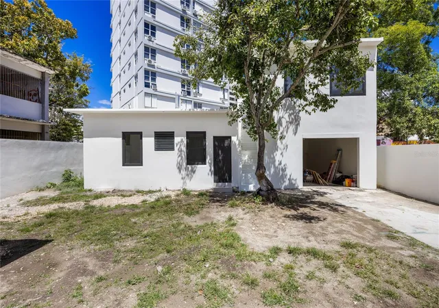 Photo 3 of Single family home for sale at 1207 Luchetti St, San Juan, PR 00907 | MLS# PR9120059 | Listing updated on 2026-10-01