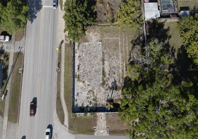 2nd image of 3023 62nd Ave N, Saint Petersburg, FL 33702 | MLS# TB8488473