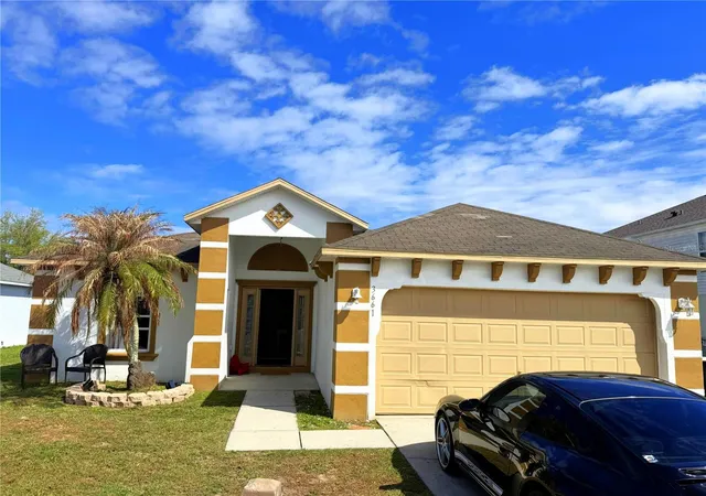 Photo 2 of Single family home for sale at 3661 Queens Cvs Blvd, Winter Haven, FL 33880 | MLS# S5146164 | Listing updated on 2026-03-27