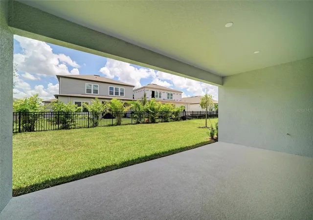 35th image of 5237 Wolf Creek Dr, Apollo Beach, FL 33572 | MLS# TB8488510