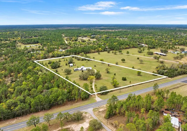 Photo 1 of Single family home for sale at 7450 SE State Rd 121, Morriston, FL 32668 | MLS# OM721171 | Listing updated on 2026-10-08