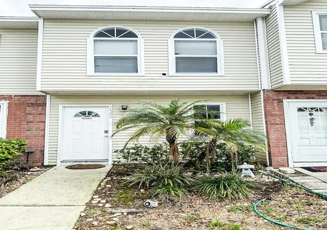 2nd image of 7522 Hollowell Dr, Tampa, FL 33615 | MLS# TB8488531