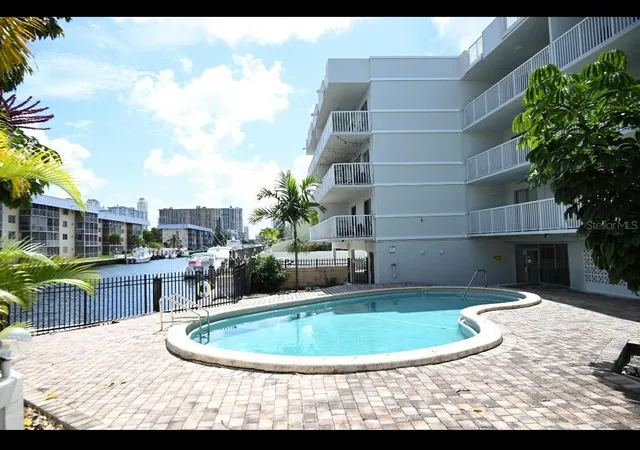 2nd image of 3527 Ne 168th St #208, North Miami Beach, FL 33160 | MLS# O6392226