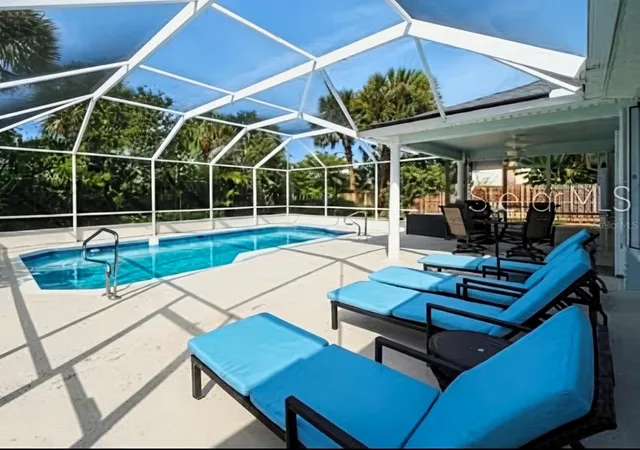 2nd image of 19 Mahoe Dr N, Palm Coast, FL 32137 | MLS# FC317076