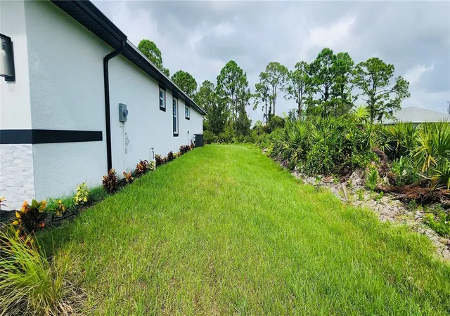 Photo 3 of Single family home for sale at 5555 Veracruz Ter, Port Charlotte, FL 33981 | MLS# TB8488632 | Listing updated on 2026-09-25