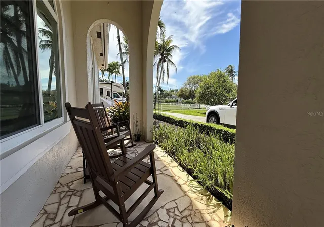 Photo 3 of Single family home for sale at 4810 SW 198 Terrace, Southwest Ranches, FL 33332 | MLS# OM721191 | Listing updated on 2026-09-18