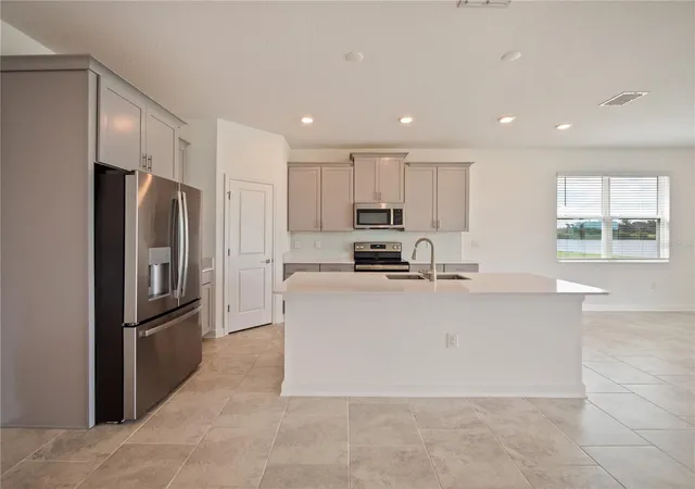 Photo 4 of Single family home for sale at 2841 Nottel Dr, Saint Cloud, FL 34772 | MLS# O6392292 | Listing updated on 2026-08-06