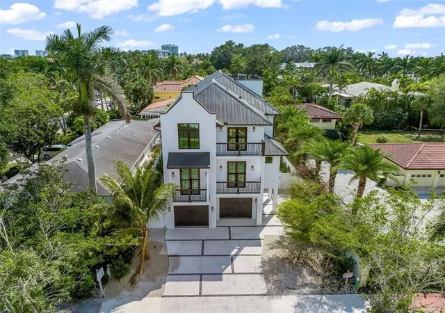 1st image of 128 Fillmore Dr, Sarasota, FL 34236 | MLS# A4686935