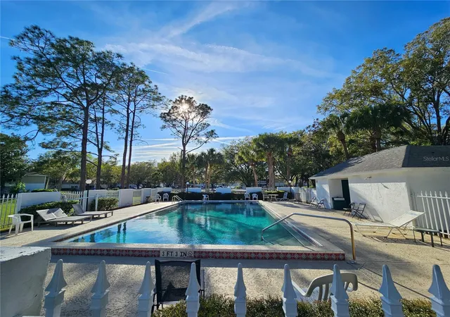 2nd image of 8142 Fairways Cir, OCALA, FL 34472