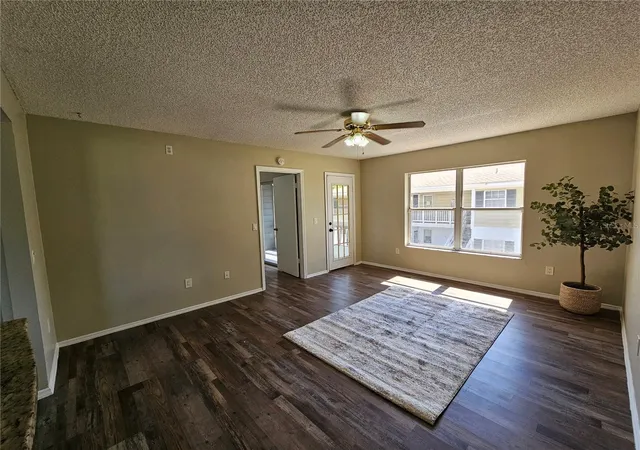 5th image of 8142 Fairways Cir #S204, Ocala, FL 34472 | MLS# OM721204